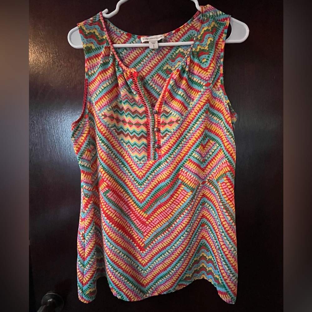 Colorful abstract diamond pattern Coldwater Creek blouse. Size S
